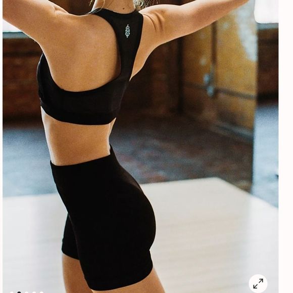 New free people good karma movement short sizes M/L and xs/s - Picture 3 of 11